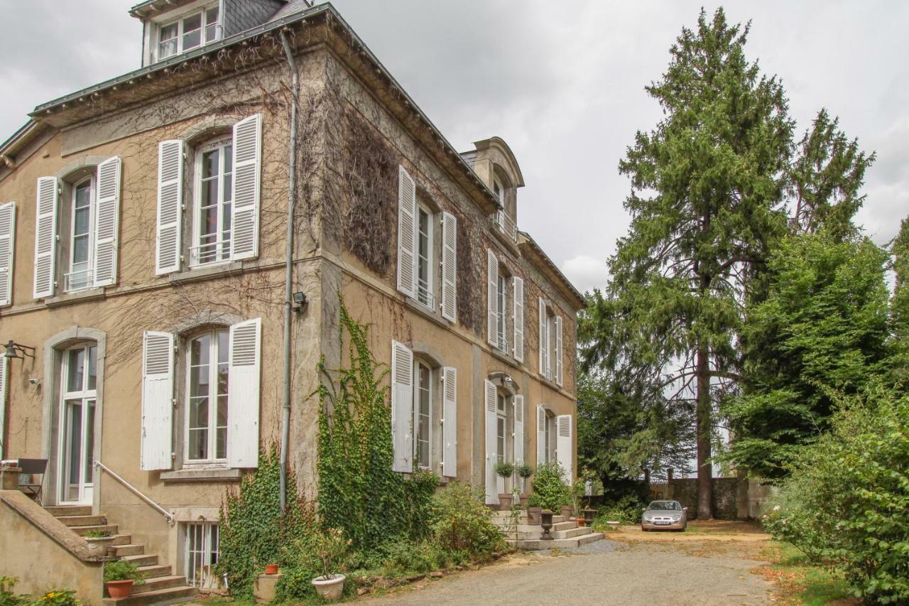Manoir Des Turets Bed & Breakfast Yvre-l'Eveque Exterior photo
