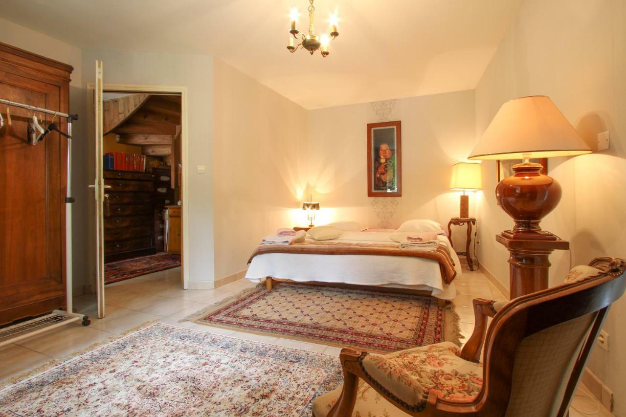 Manoir Des Turets Bed & Breakfast Yvre-l'Eveque Exterior photo